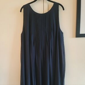 Sharagano size 18W navy blue pleated dress